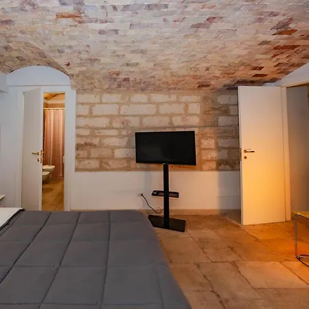 Stone House Appartamento Bari