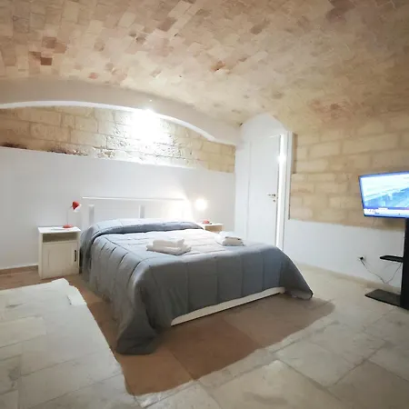 Stone House * Бари