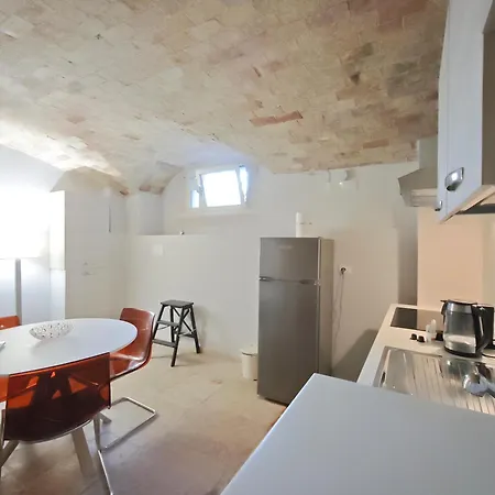 Stone House Apartment Bari