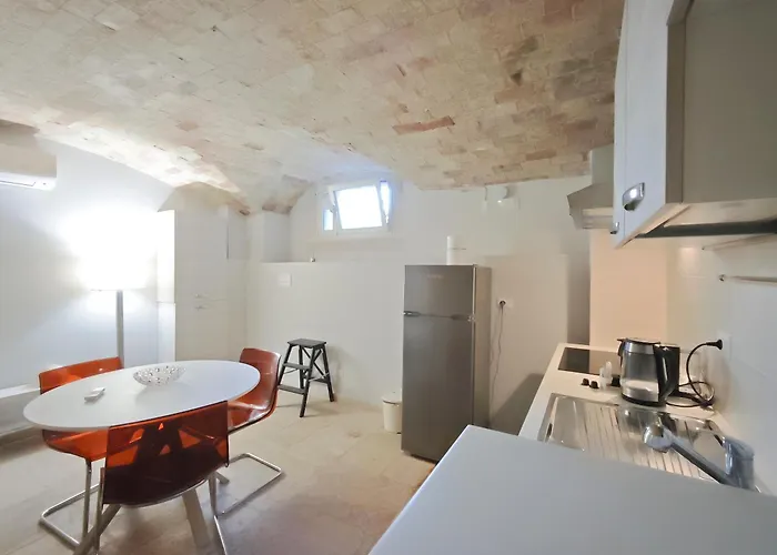 Stone House Apartment Bari