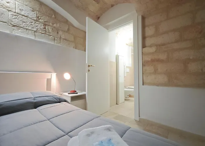 Stone House Apartment